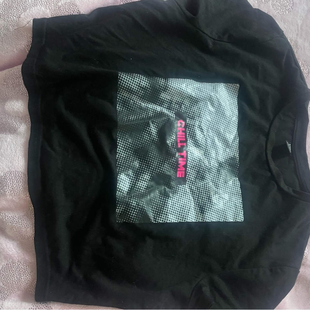 Black Graphic Tee with Pink 'Chill Time' Print